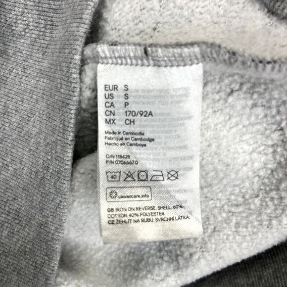 H&M DISNEY Sweatshirt Womens Small Gray Mickey Mouse All Over Print - Picture 12 of 16